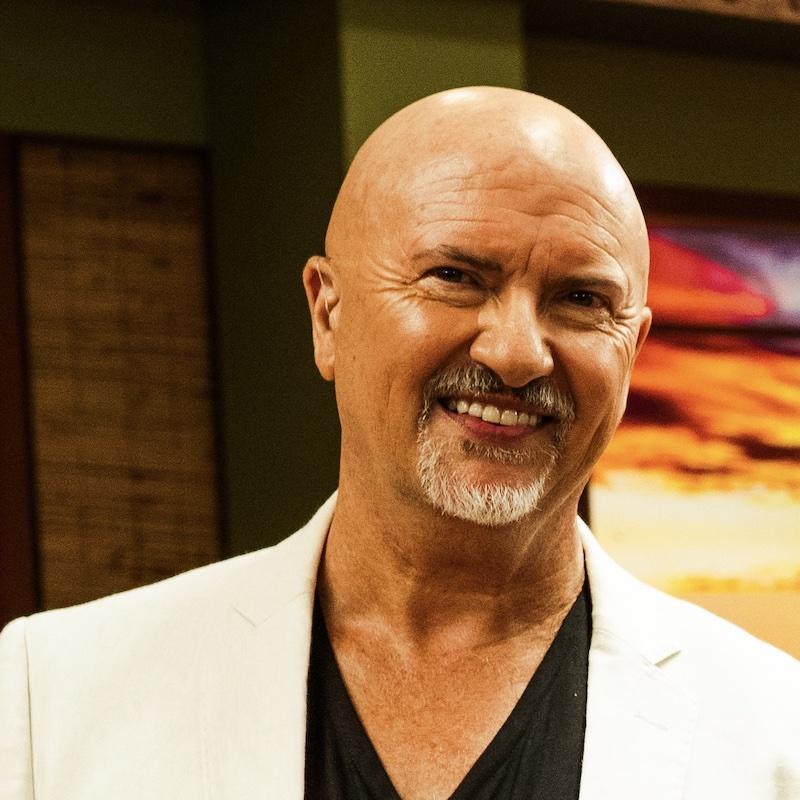 Robert Oliver 